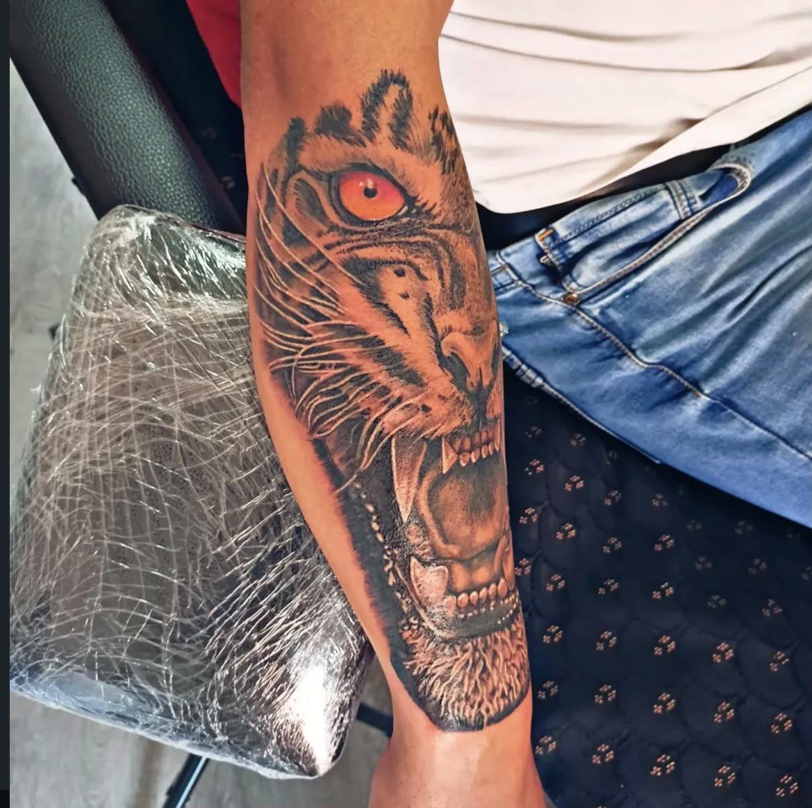 Tigar — Realistika tetovaža